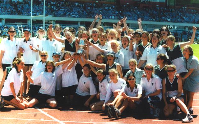 Girls Athletics Team, 1998 APS Premiers.